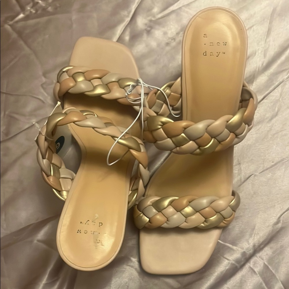 A New Day Women's Braided Sandals - Cream and Gold